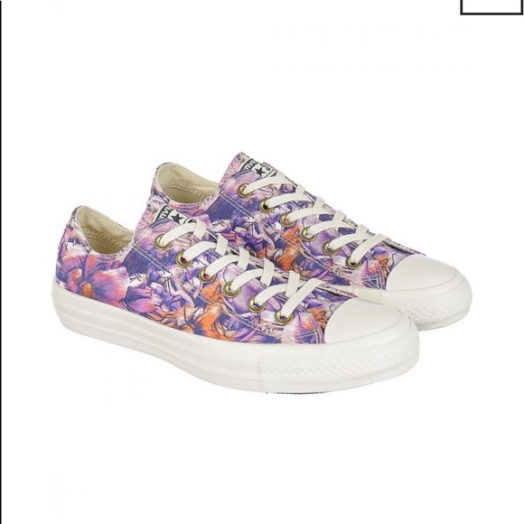 Converse Shoes - CONVERSE CHUCK TAYLOR FLORAL IN PERIWINKLE/MULTI